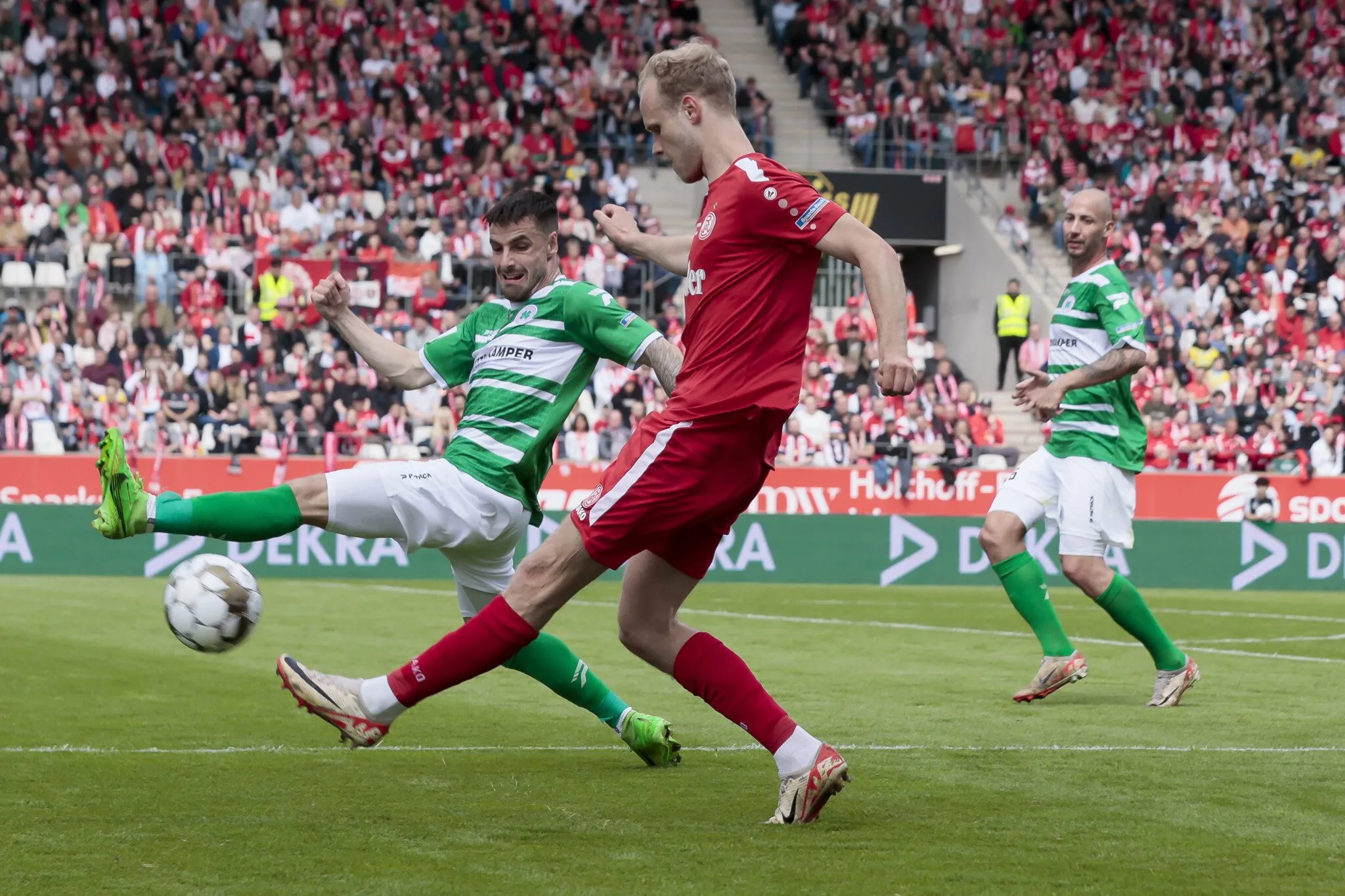 Rot-weiss-essen