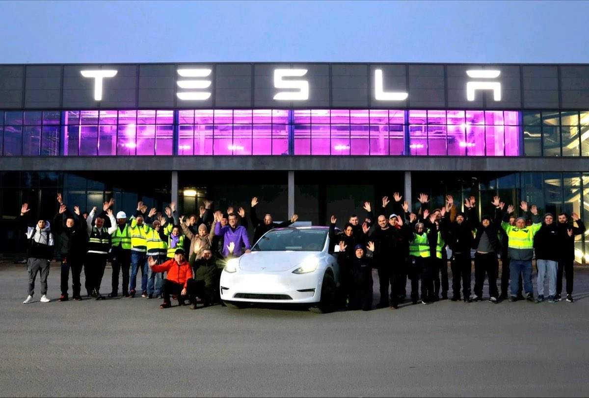 Tesla-mag