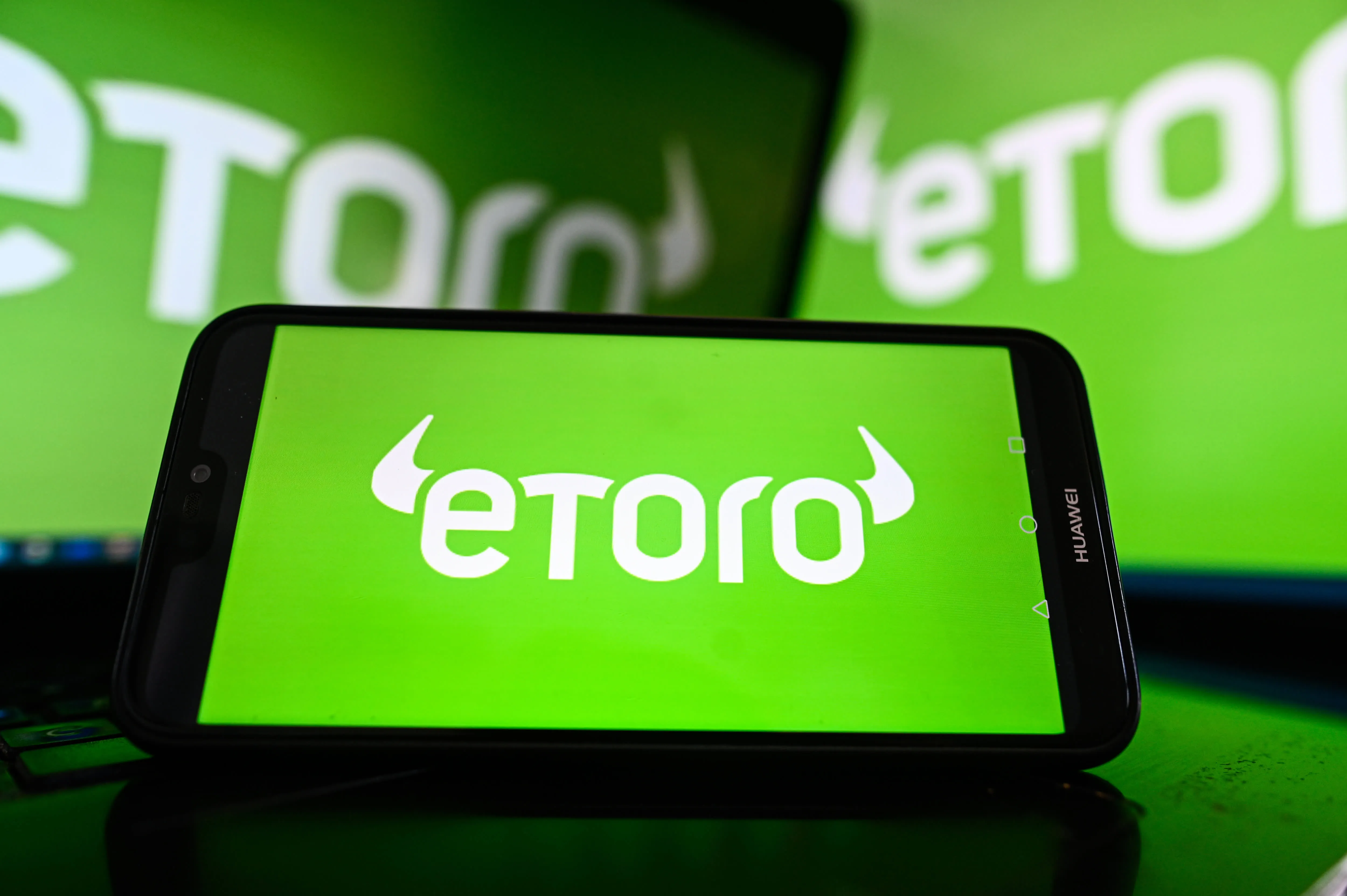 eToro IPO定价52美元:这对市场和投资者意味着什么